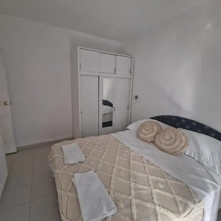 Sandi Apartment Makarska